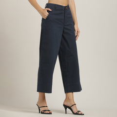 Aruku Wide-Leg Cropped Chinos - Navy Blue