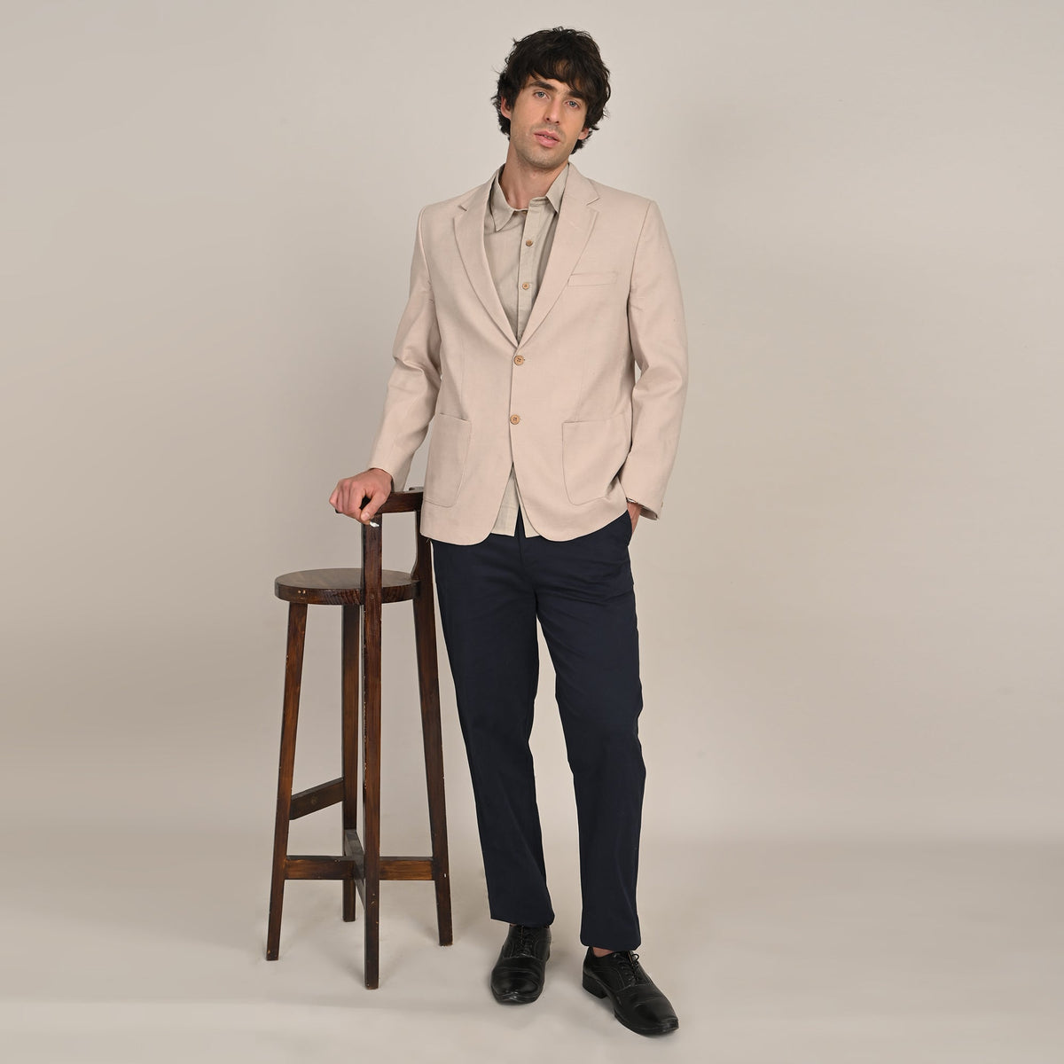 iL Lino Set of 3 - Relaxed Fit Linen Blend Blazer, Relaxed Fit Linen Blend Shirt & Relaxed Fit Cotton Stretch Chinos - Natural Grey & Navy Blue