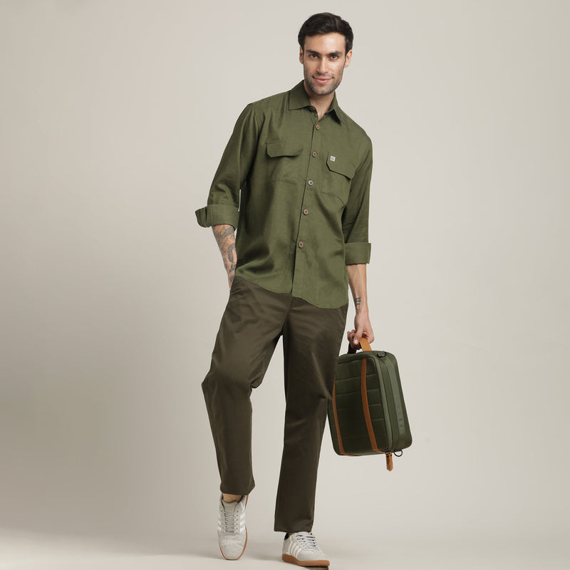 Utility Set of 2 - Utility Shirt With Front Flap Pockets Paired With Relaxed Fit Straight Leg Chinos –  Olive & Army Green