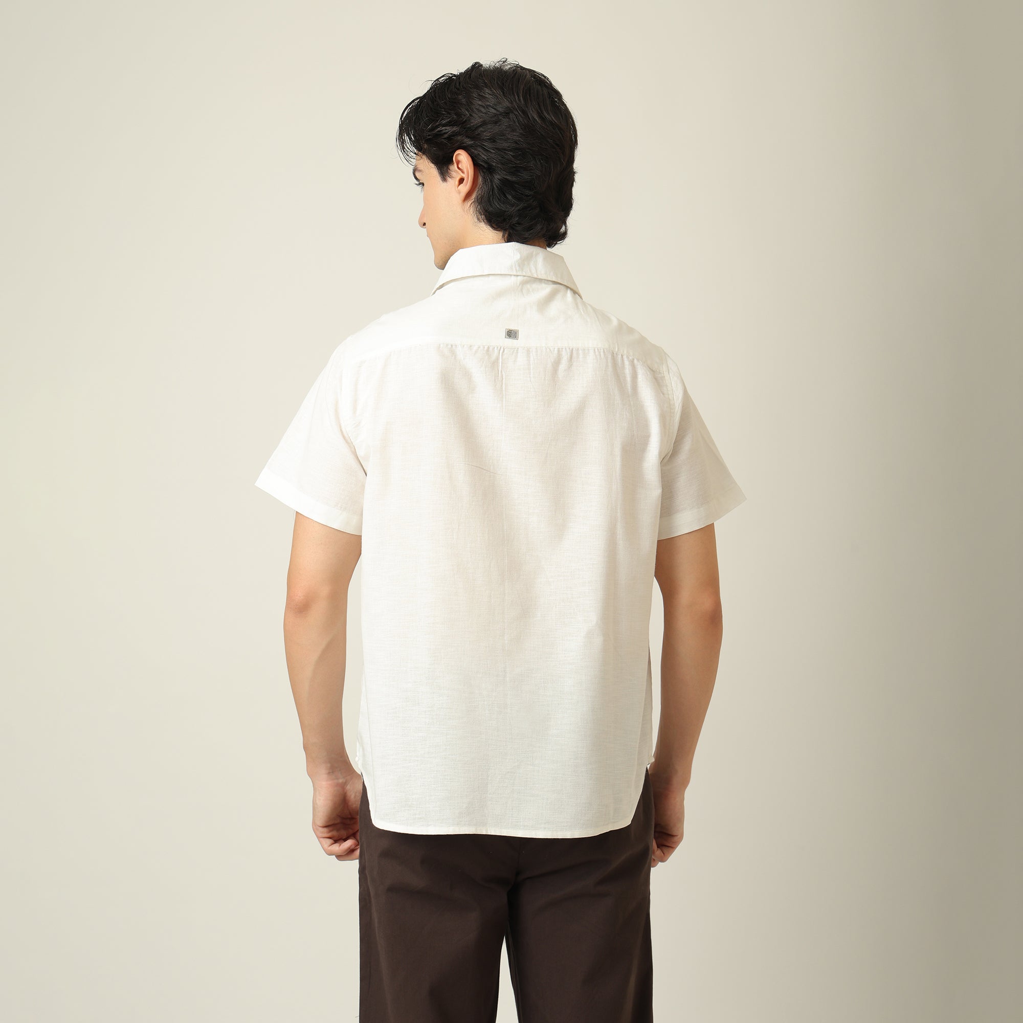Summer Shirt - Relaxed Fit - Semi-Spread Collar - Linen Blend - Ecru