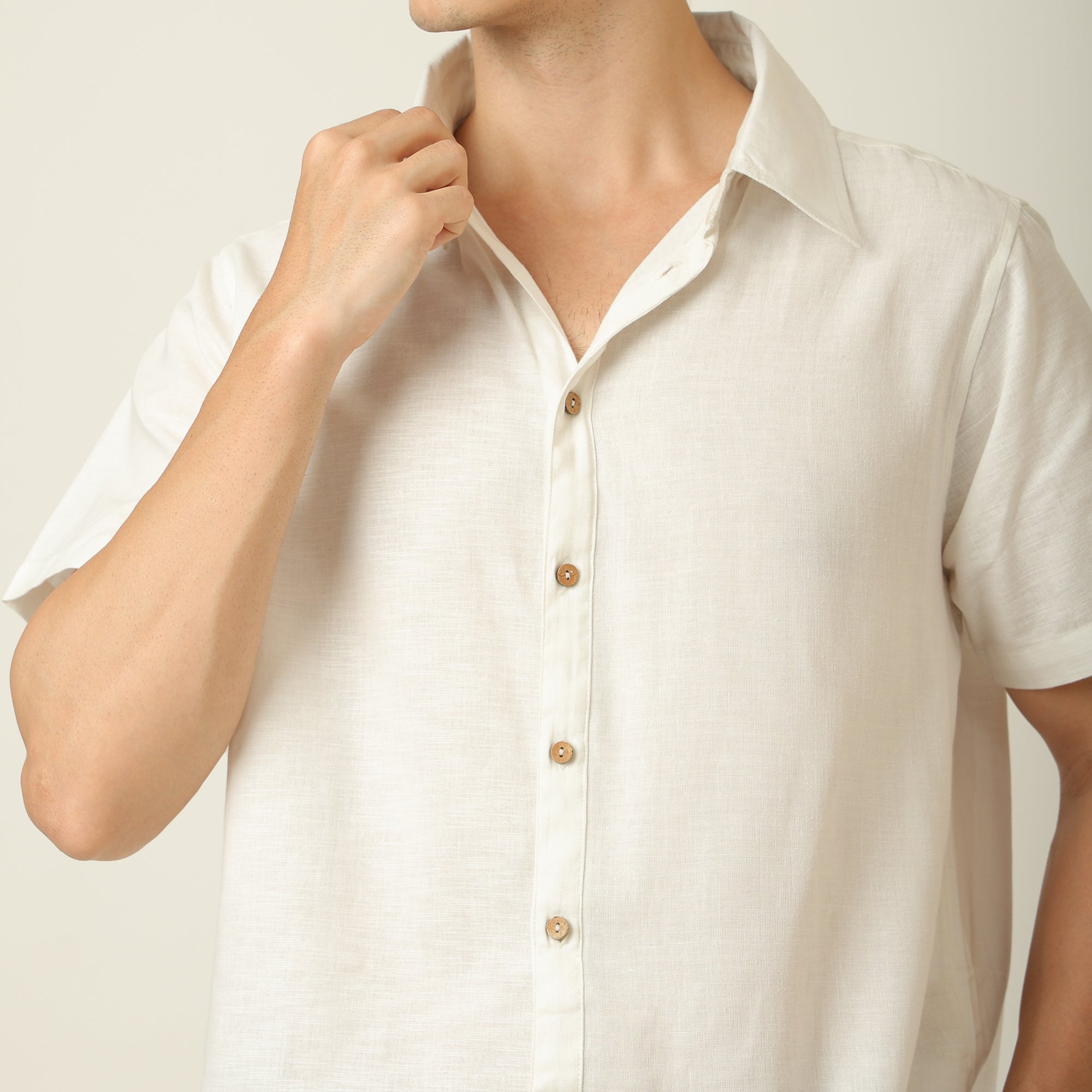 Summer Shirt - Relaxed Fit - Semi-Spread Collar - Linen Blend - Ecru