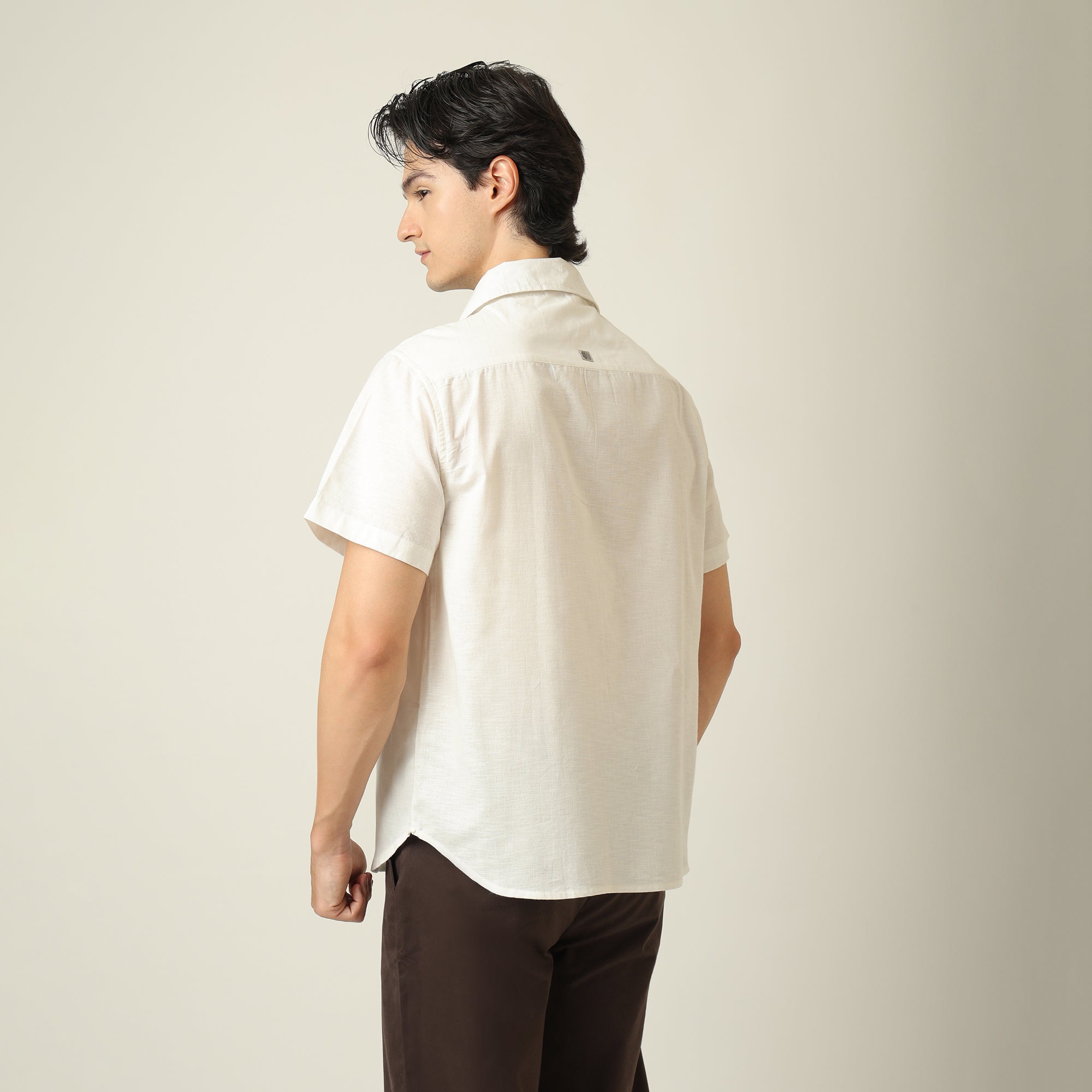 Summer Set Of 2 - Semi-Spread Collar  Half Sleeve Shirt & Relaxed Fit Aruku Chinos – Ecru & Coffee Brown