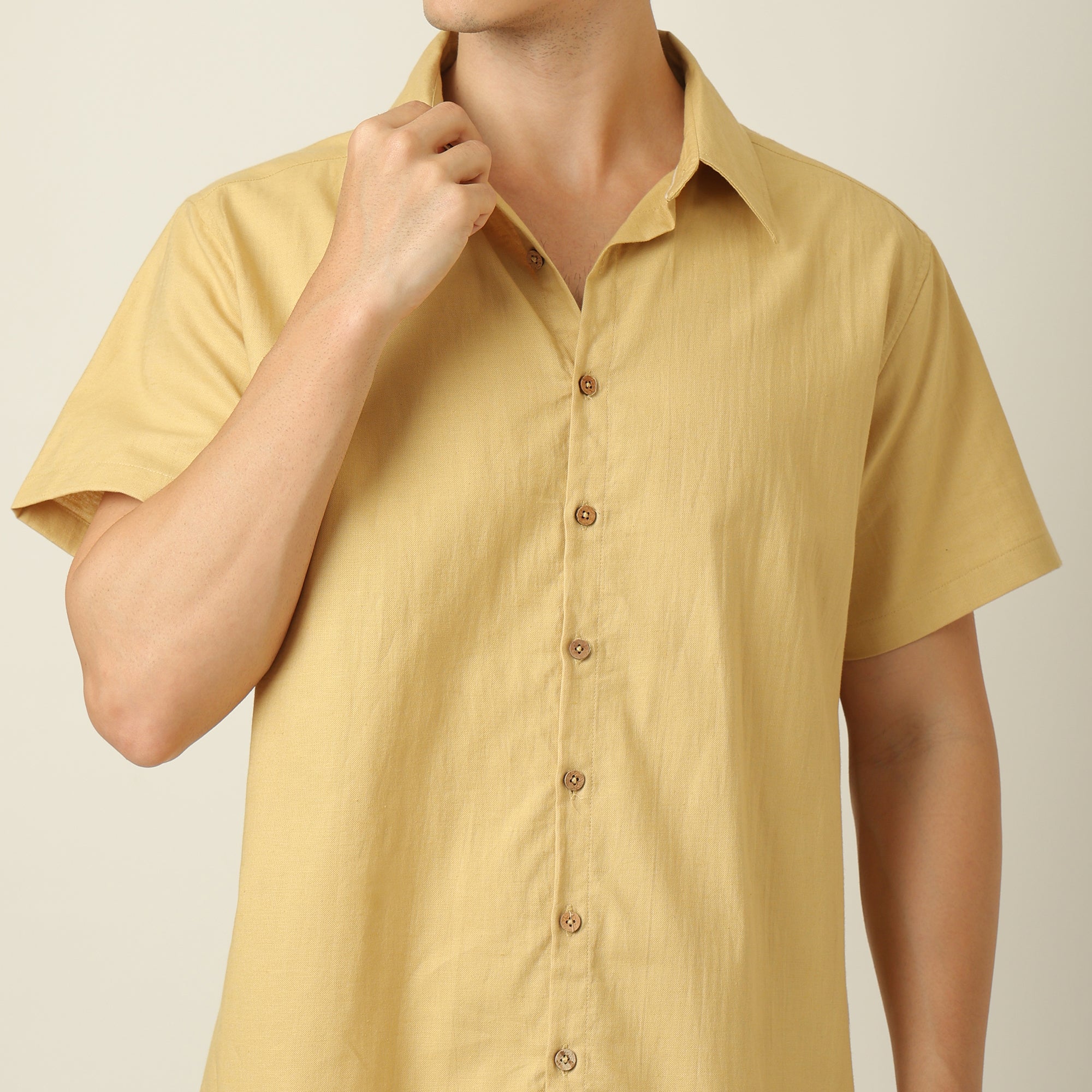 Summer Shirt - Relaxed Fit - Semi-Spread Collar - Linen Blend - Yellow