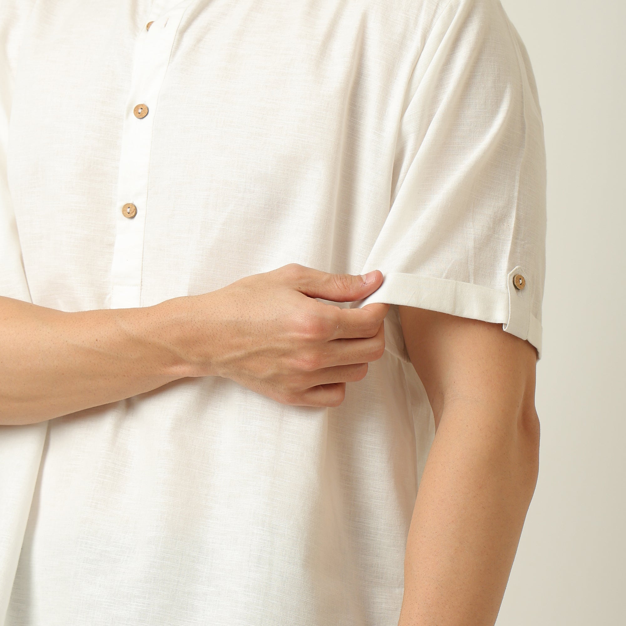 Drifter Shirt - Relaxed Fit - Mandarin Collar - Roll-Up Sleeves With Tabs - Cotton Linen - Ecru