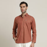 Hugh Set Of 2 - Regular Fit Button-Down Shirt In Cotton Linen & Single Pleated Loose Fit Pants – Terracotta Brown & Ecru