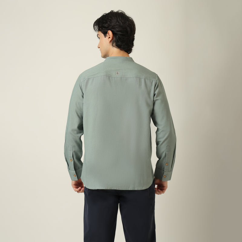 Field Shirt - Relaxed Fit - Mandarin Collar - Linen Blend Agave Green