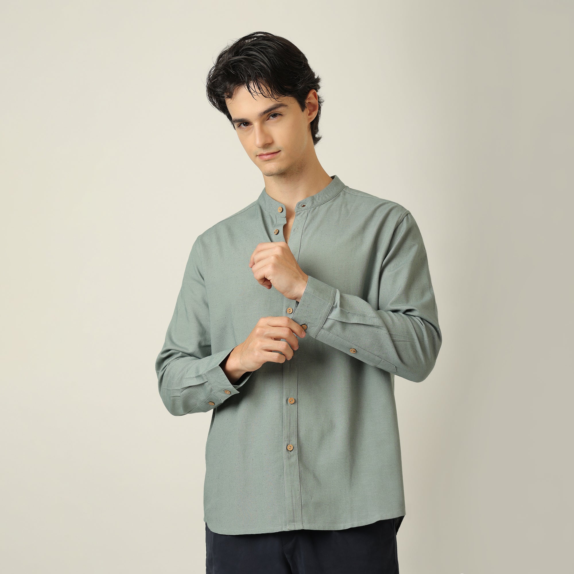 Field Set of 2 -  Relaxed Fit Mandarin Collar Shirt & Relaxed Fit Pleated Cotton Chinos  Agave Green & Navy Blue