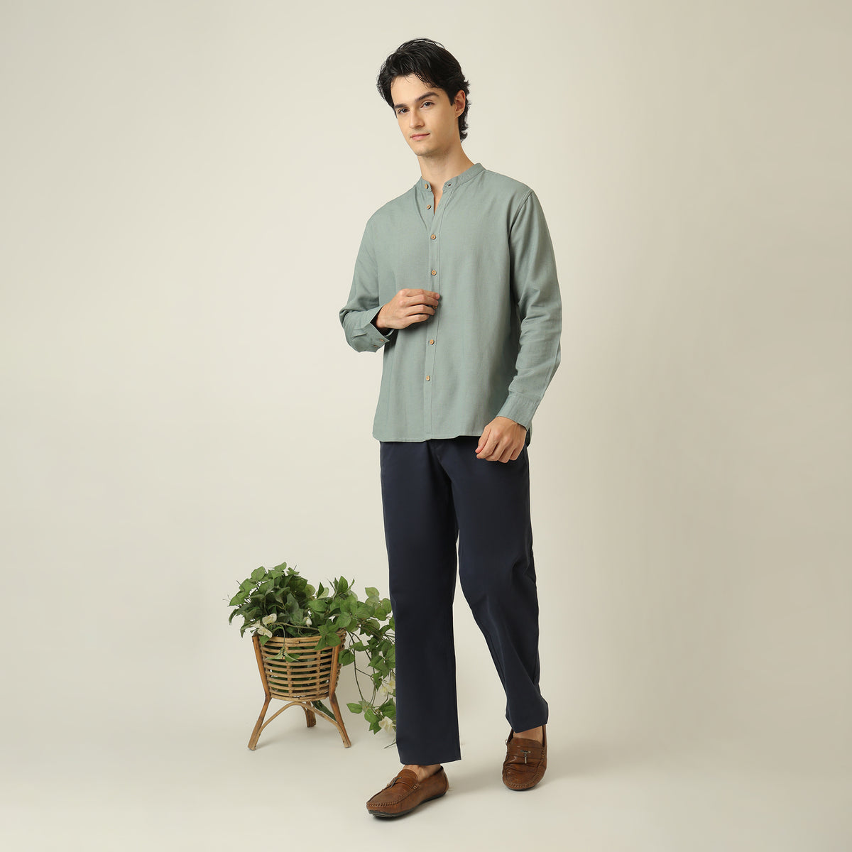 Field Set of 2 -  Relaxed Fit Mandarin Collar Shirt & Relaxed Fit Pleated Cotton Chinos  Agave Green & Navy Blue