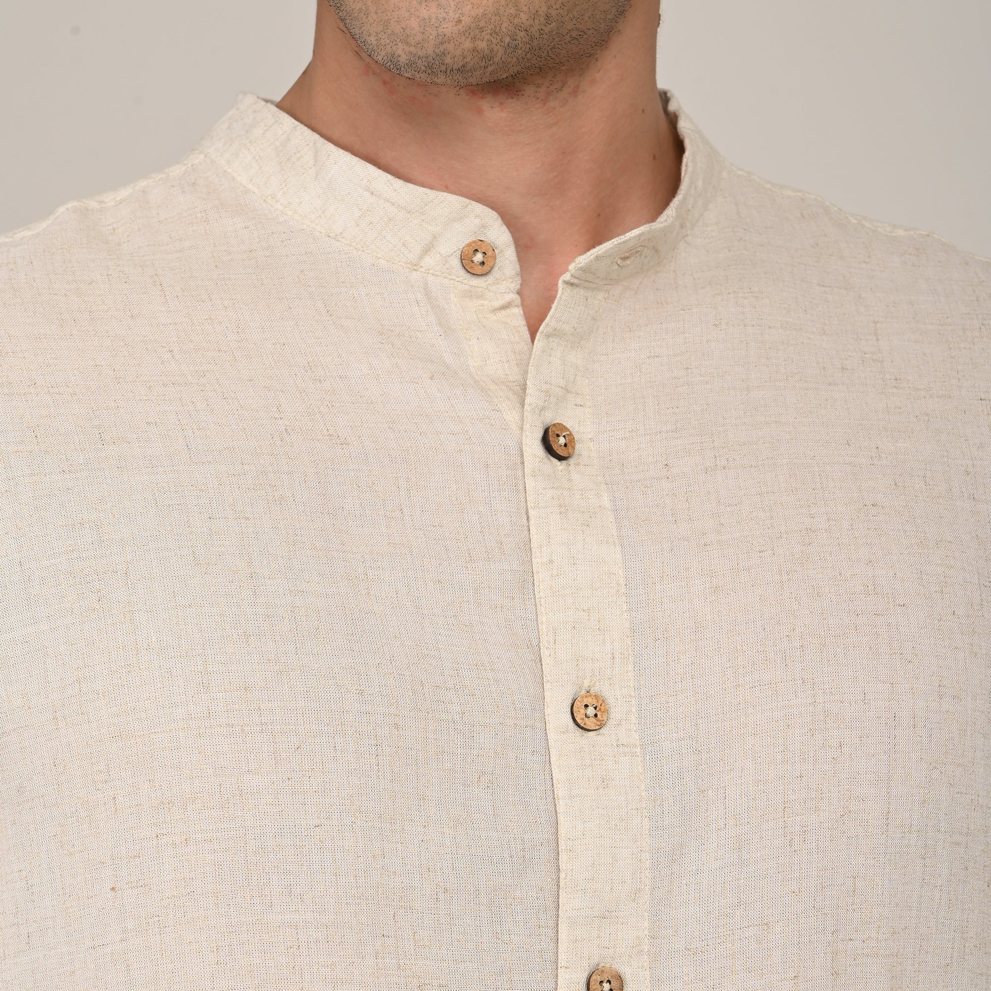 Field Shirt - Relaxed Fit - Mandarin Collar - Linen Blend  Beige