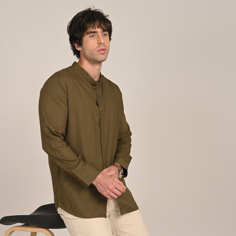 Field Set of 2 - Relaxed Fit Mandarin Collar Shirt & Relaxed Fit Pleated Cotton Chinos  Olive & Beige