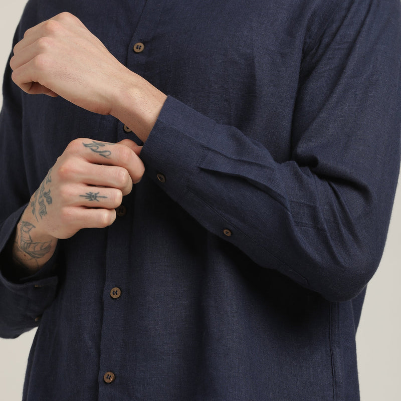 Field Set of 2 - Relaxed Fit Mandarin Collar Shirt & Relaxed Fit Pleated Cotton Chinos – Navy Blue