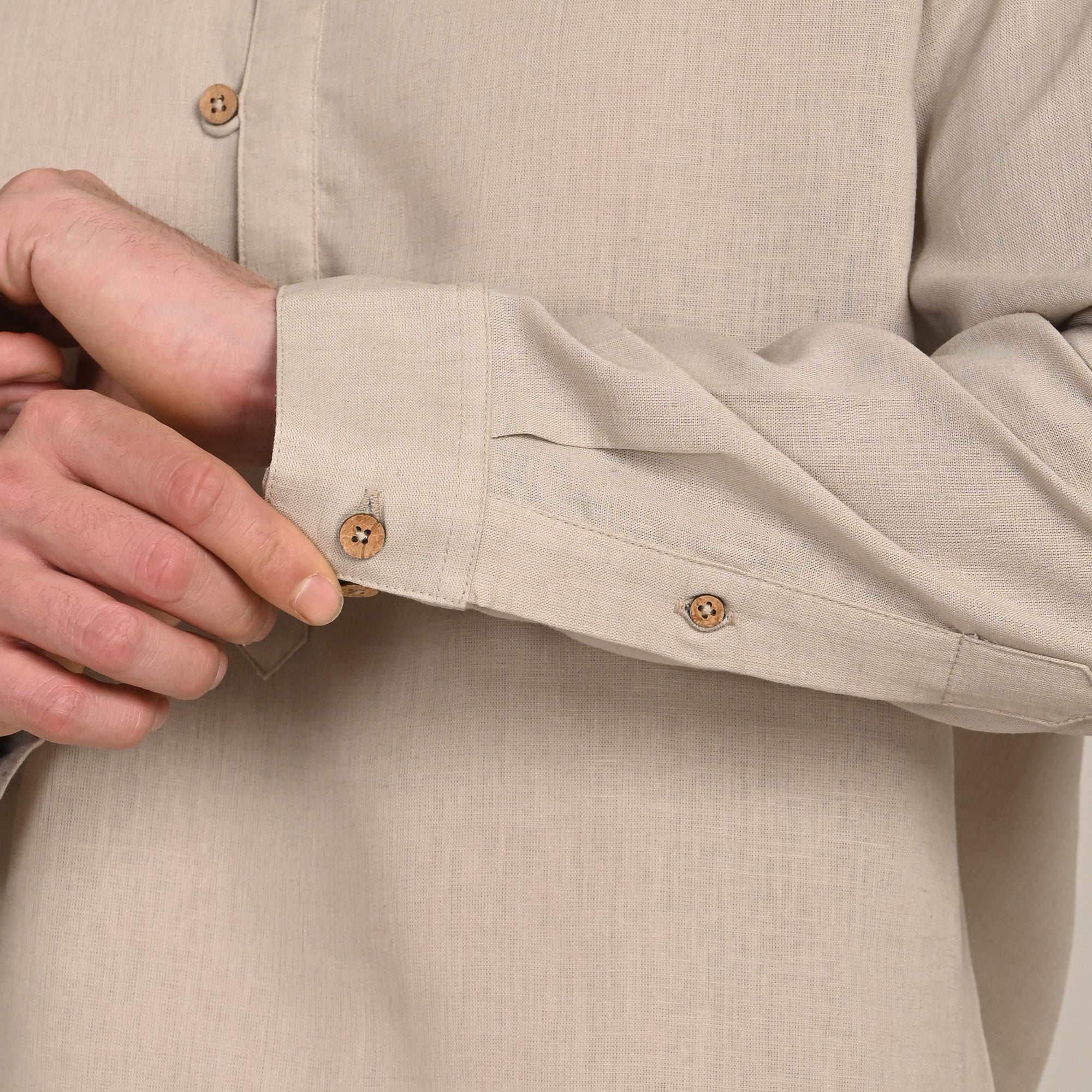 Iki Shirt - Regular Fit - Mandarin Collar - Popover Placket - Loop Button Closure  Natural Grey