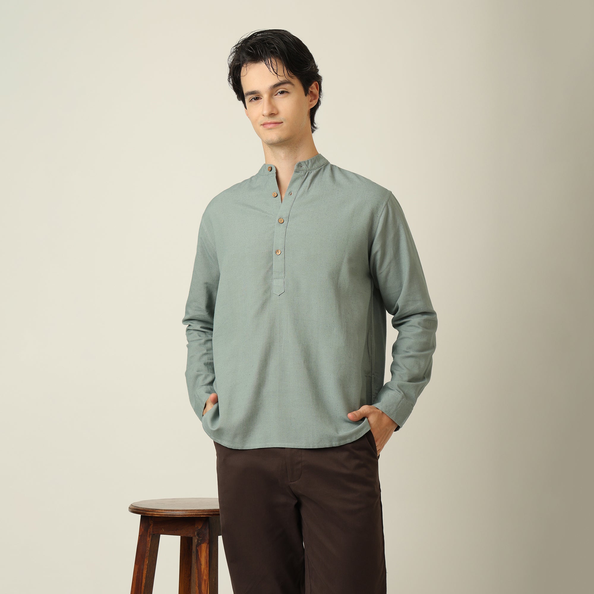 Indrazen Shirt - Relaxed Fit - Mandarin Collar - Diamond Popover Placket - Linen Blend Agave Green