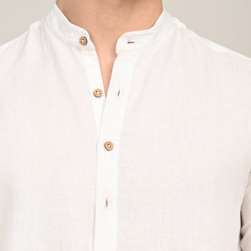 Indrazen Set of 2 - Mandarin Collar Diamond Popover Placket Shirt & Pleated Chinos  Ecru & Navy Blue