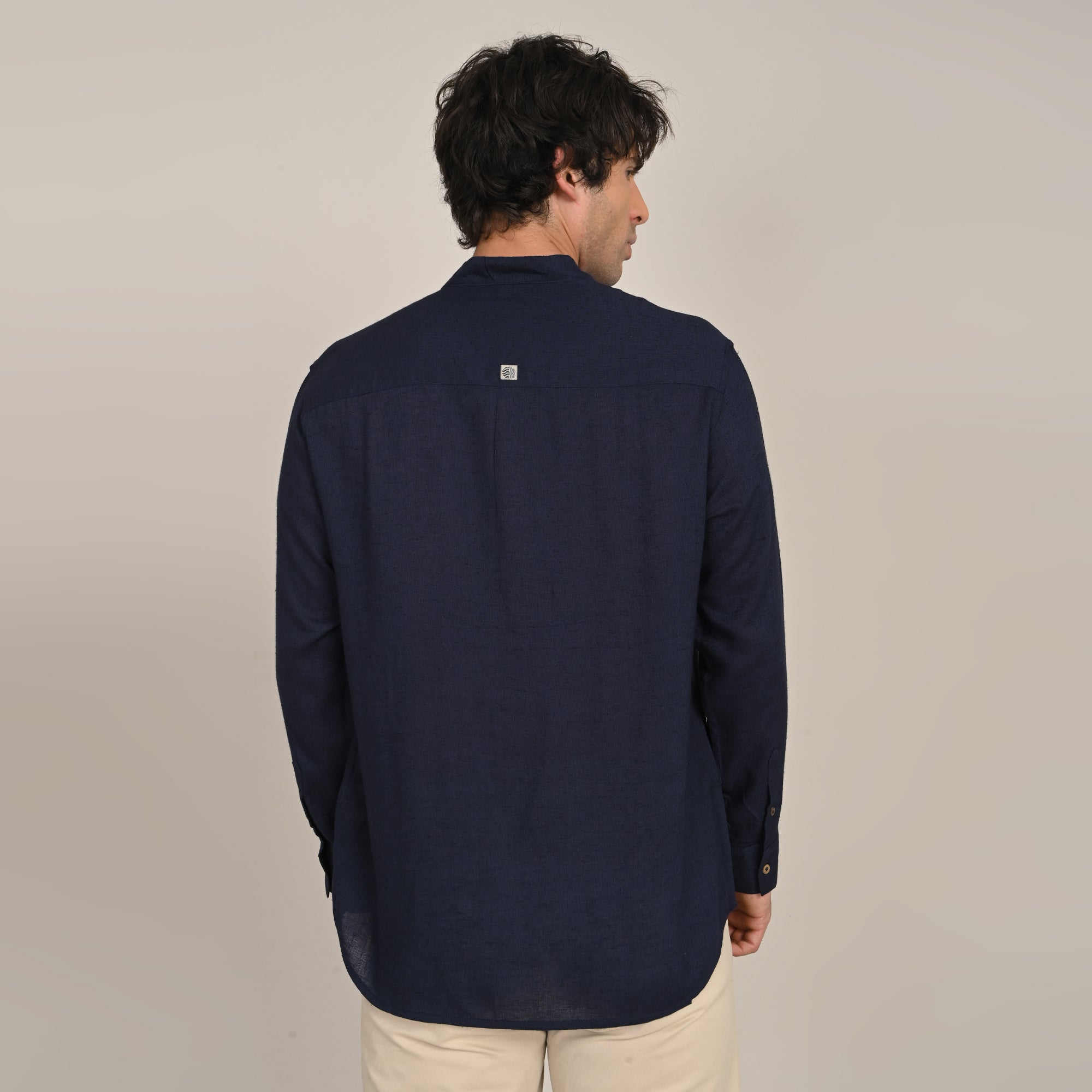 Indrazen Shirt - Relaxed Fit - Mandarin Collar - Diamond Popover Placket - Linen Blend  Navy Blue