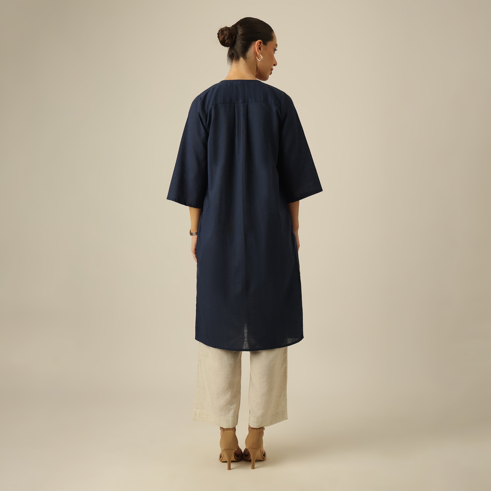 Willow Pintuck Overlay - Navy