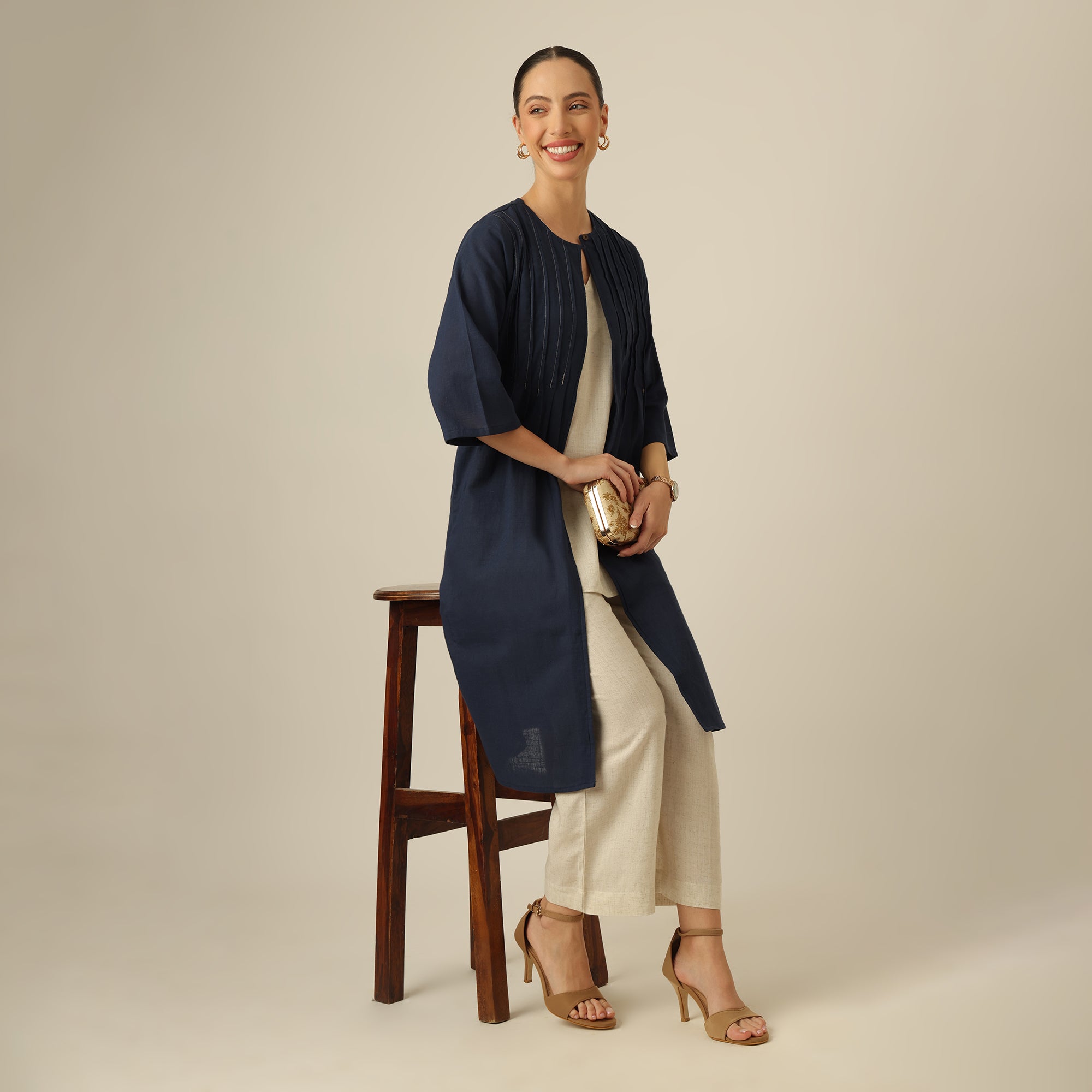 Willow Pintuck Overlay - Navy
