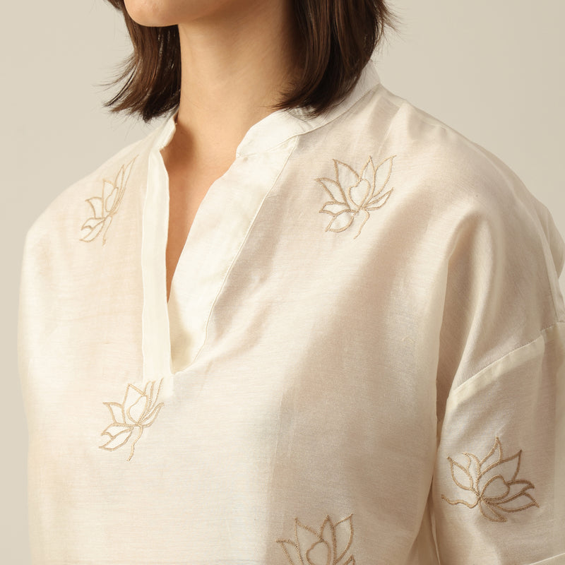 Women Pearl White Chanderi Silk Hand Embroidered Lotus Motif Kimono Top & Pants Co-ord Set