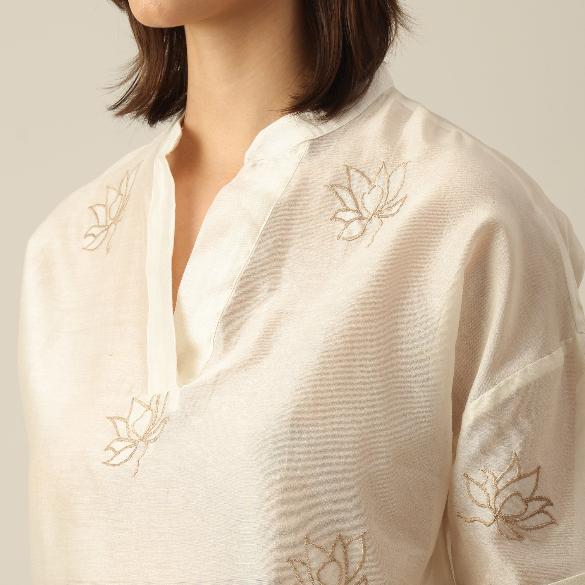 Women Pearl White Chanderi Silk Kimono Top with Hand-Embroidered Lotus Motif