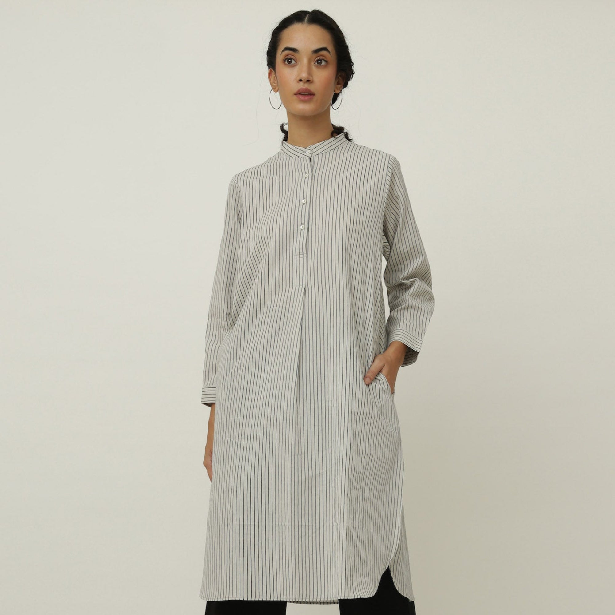 Pleated Tunic > White Stripe