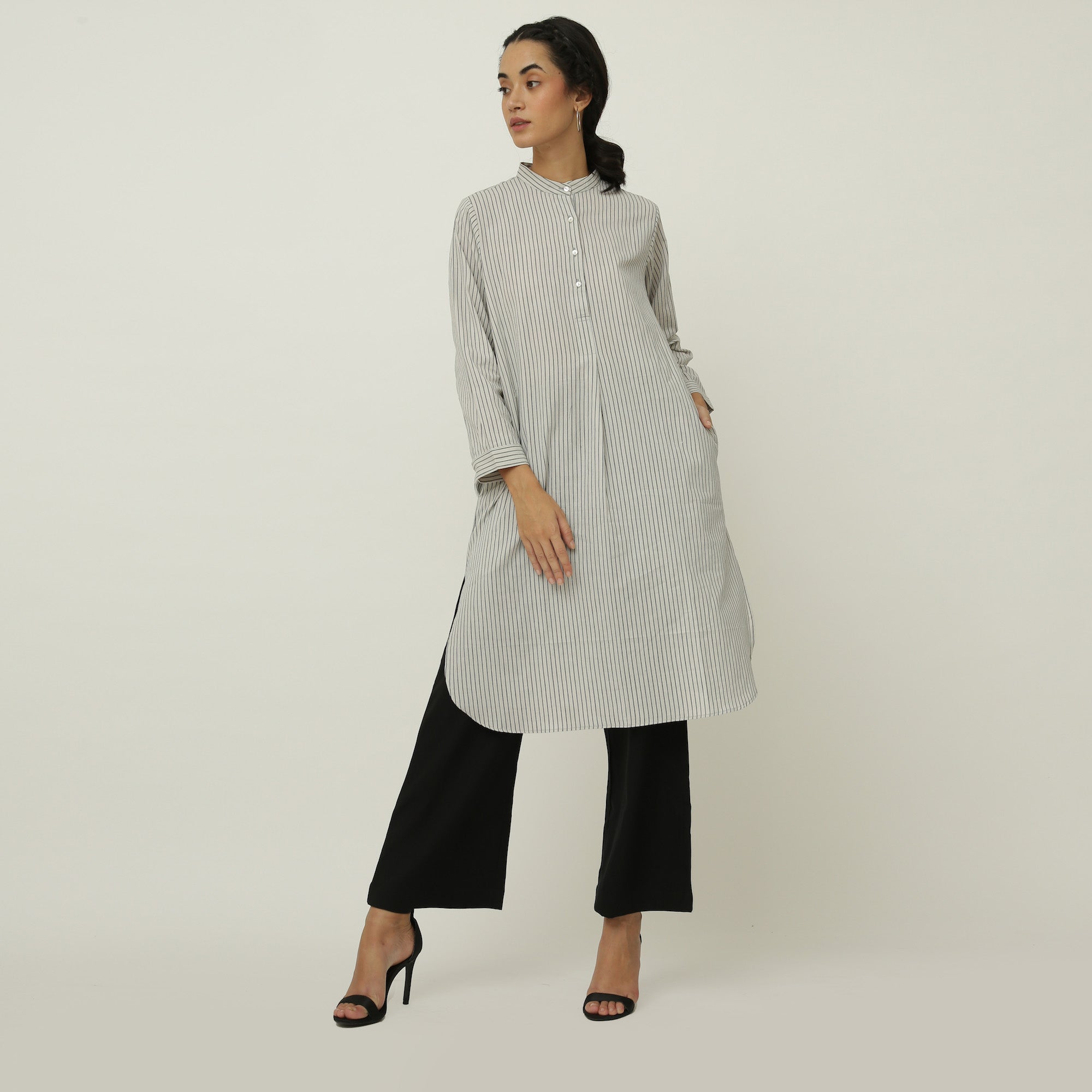 Pleated Tunic > White Stripe