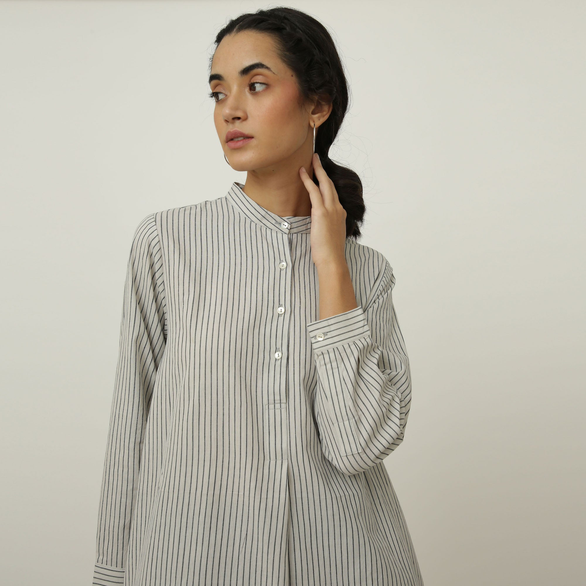 Pleated Tunic > White Stripe