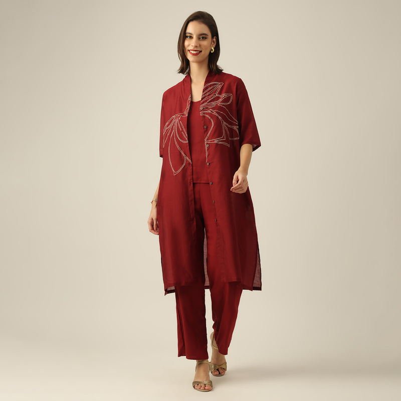 Women Maroon Chanderi Silk Dakota set of 3 with Hand-Embroidered Lotus Motif