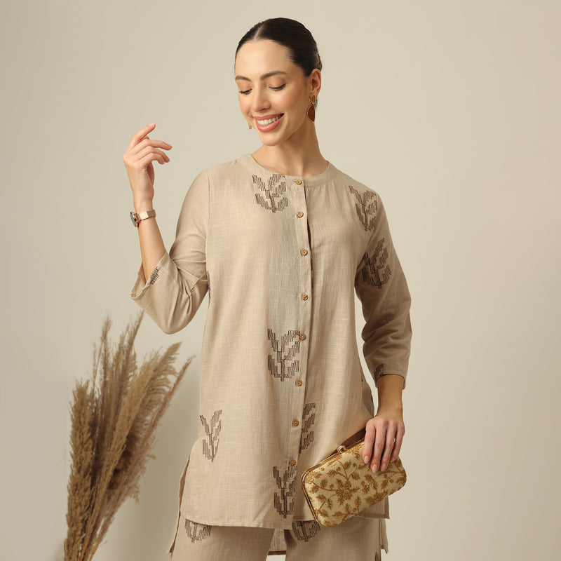 Nyla Co-Ord Set Of 2 - Long Line Shirt & Pants - Greige With Embroidery