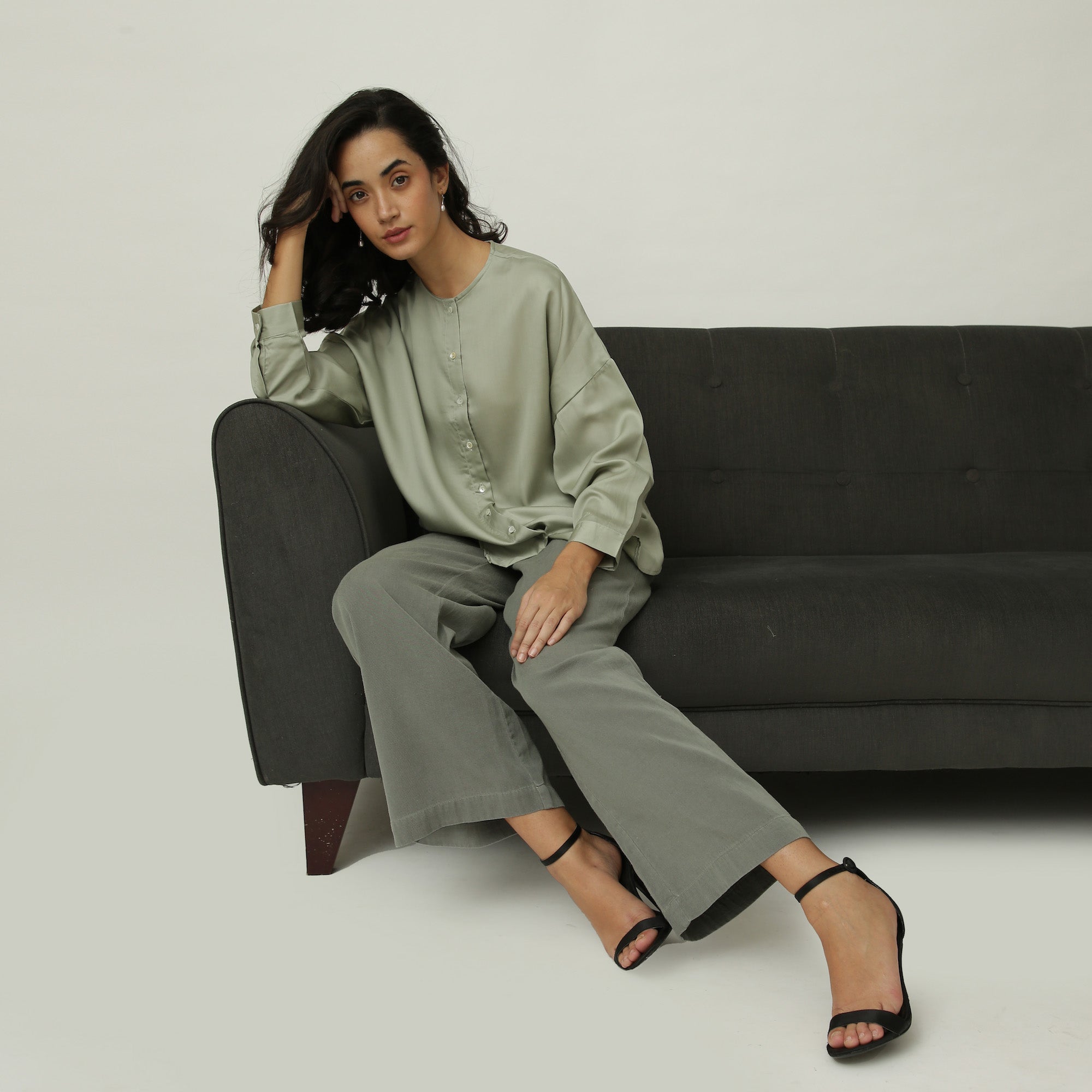 Uncollared Shirt - Sage Green