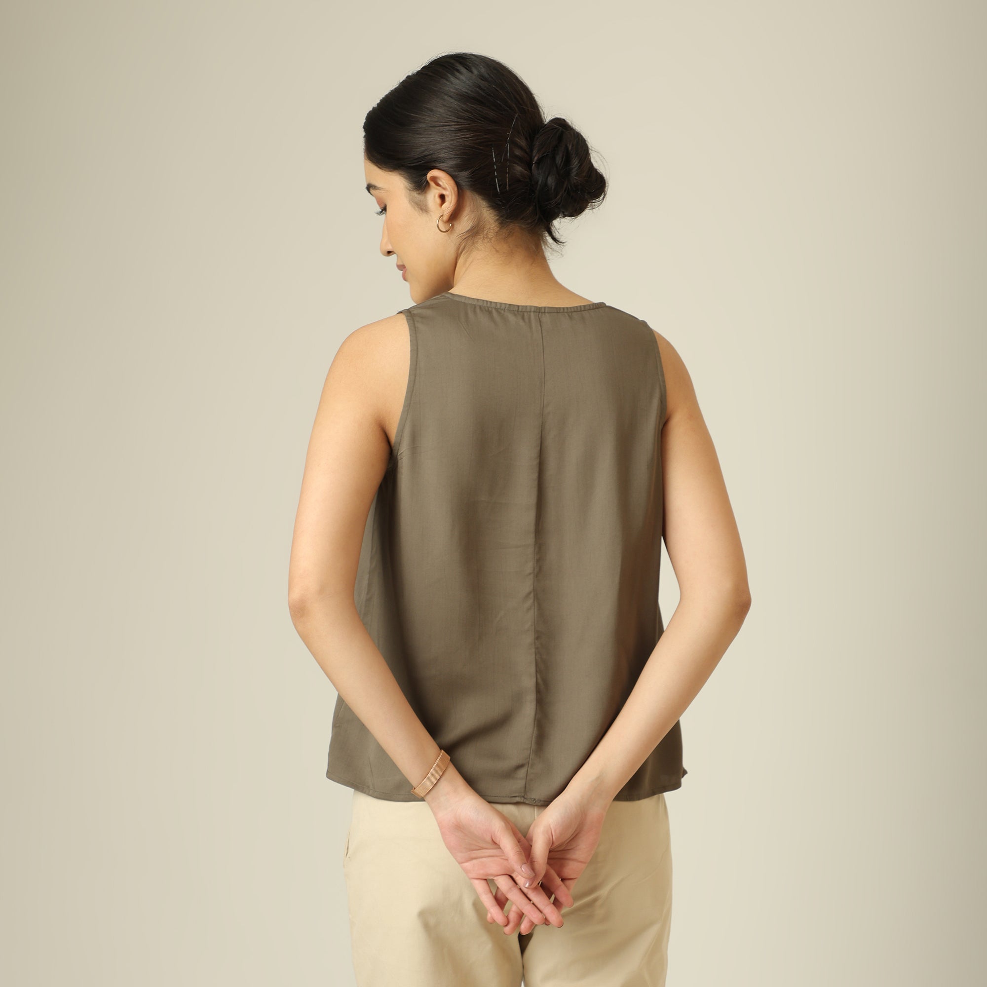 Ivy Split V-Neck Top - Olive Green