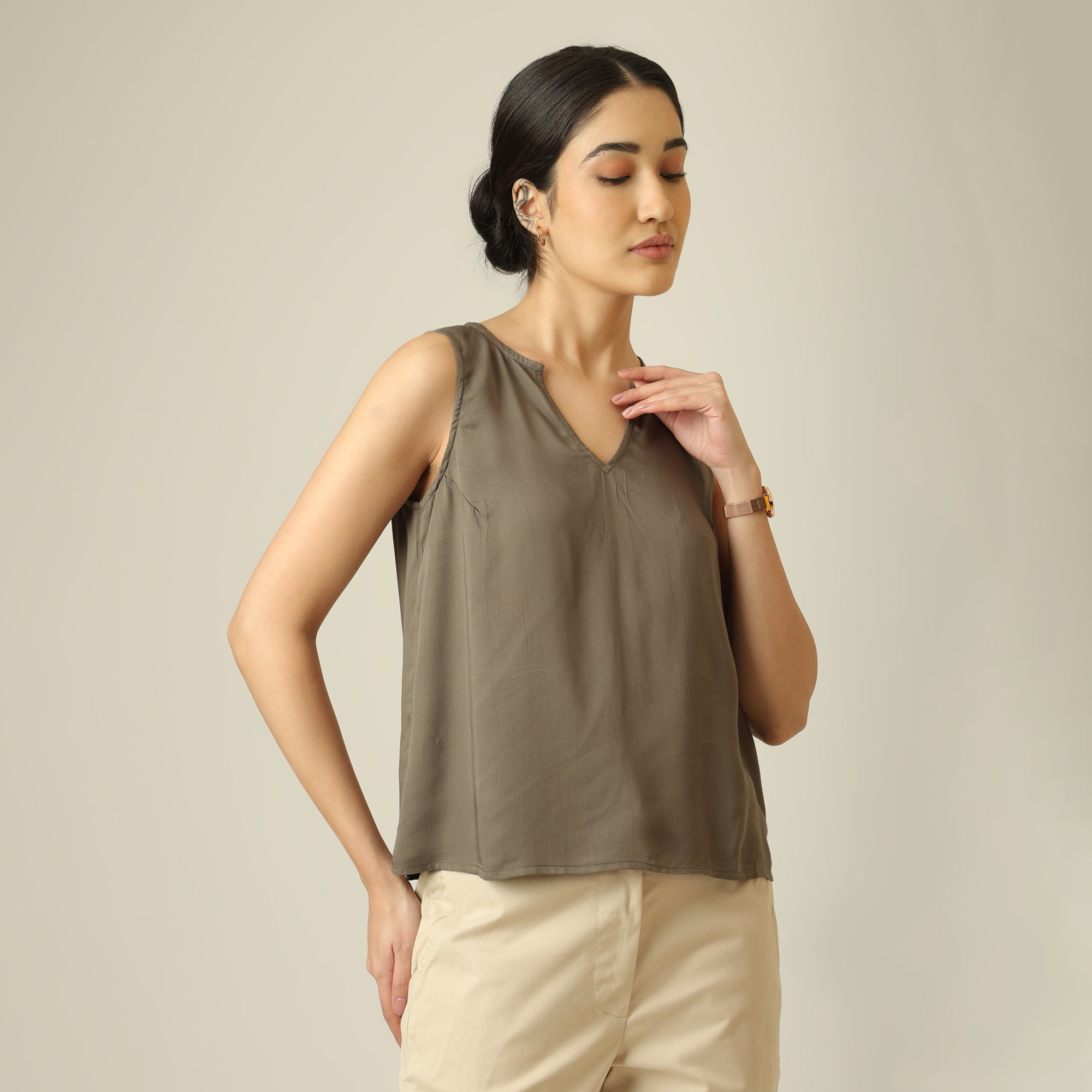 Ivy Split V-Neck Top - Olive Green