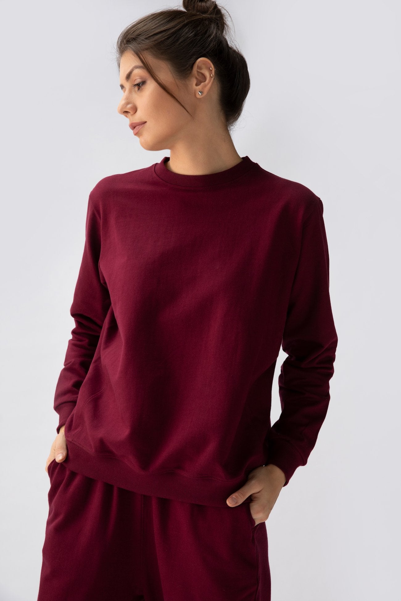 Saltpetre womens wear, lounge wear for casual wear.
  Comfortable jogger & sweatshirt co ord set in maroon colour. Made from 100% organic cotton.
