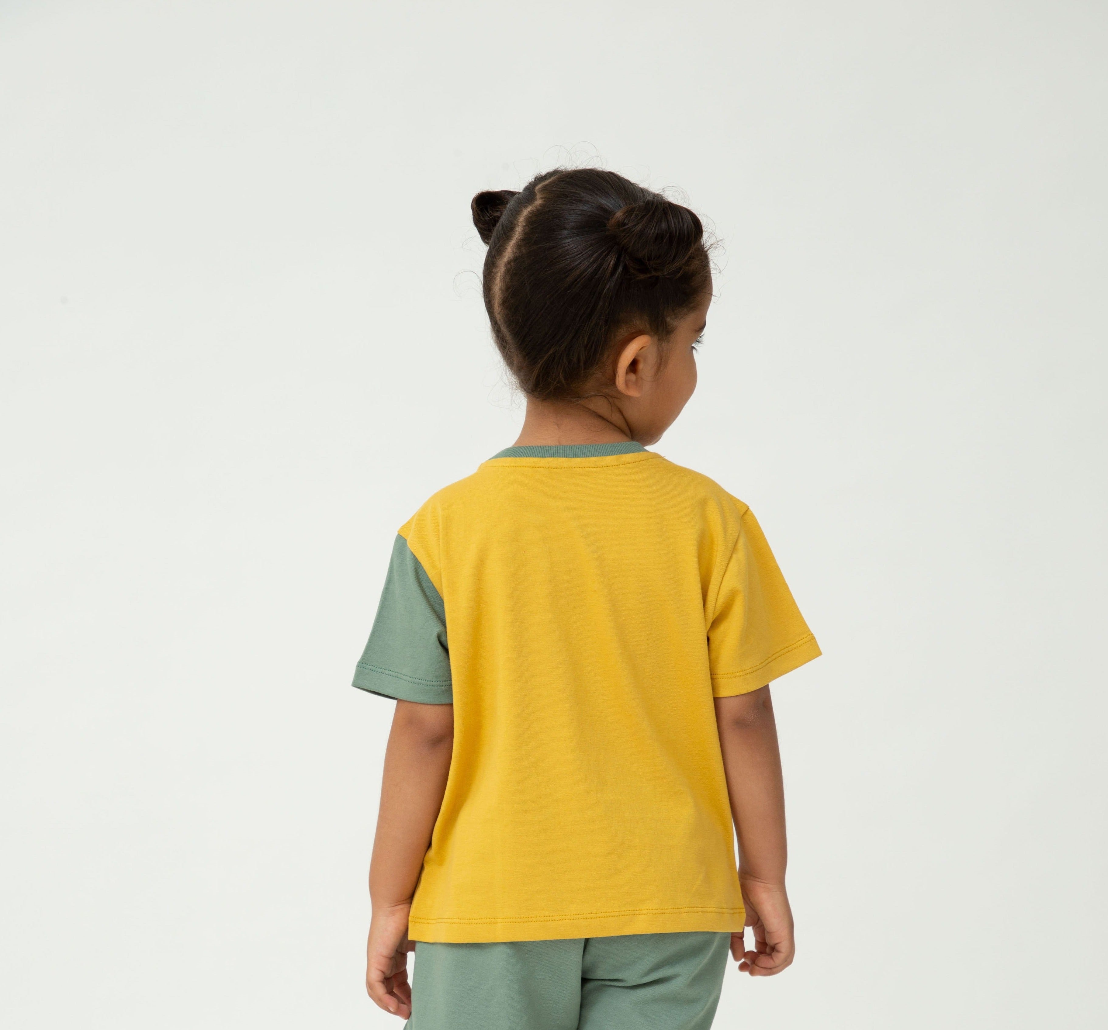 Saltpetre organic, casual unisex kids wear for boys and girls. Organic avocado yellow and green cotton t-shirt. 
