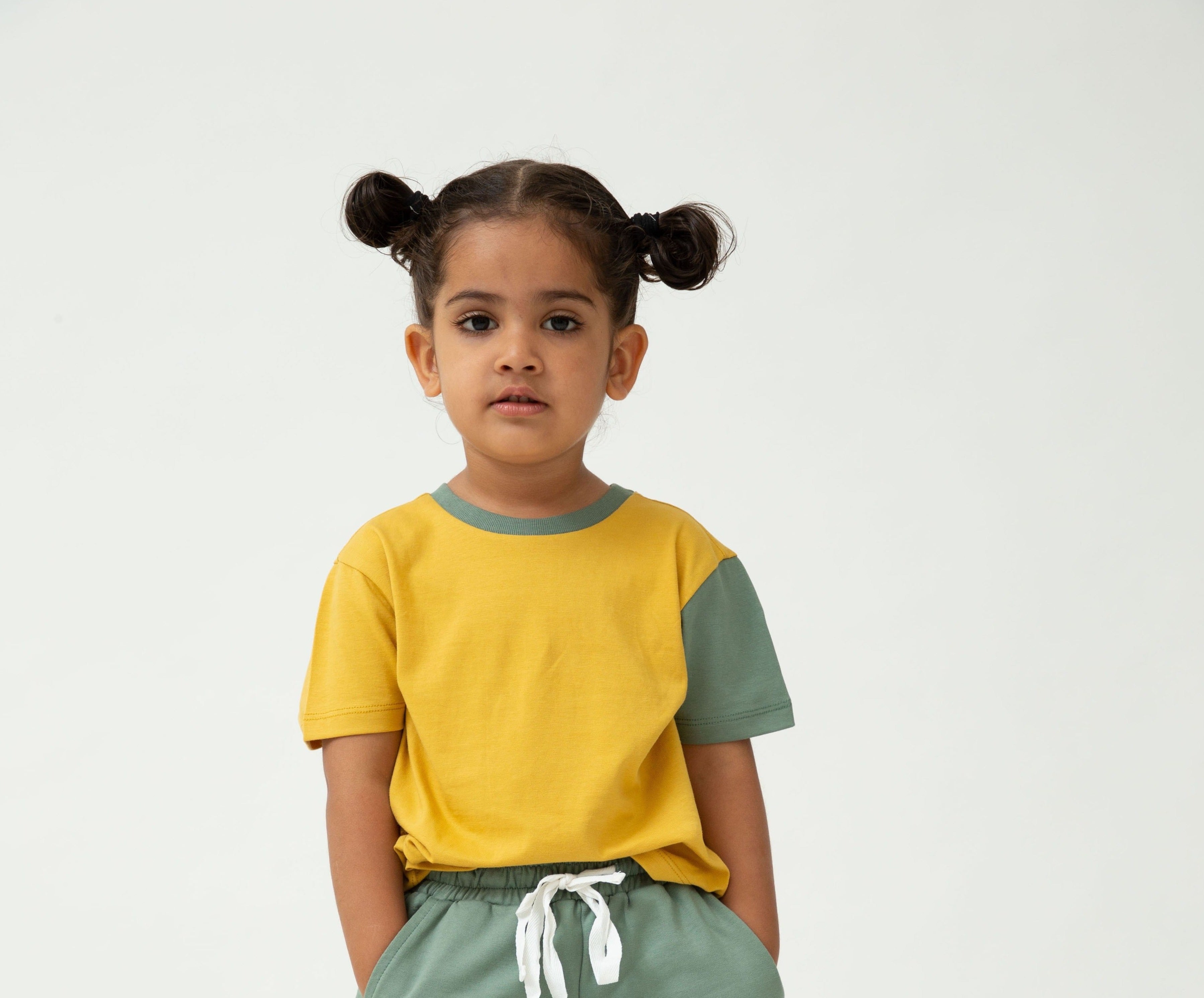 Saltpetre organic, casual unisex kids wear for boys and girls. Organic avocado yellow and green cotton t-shirt. 