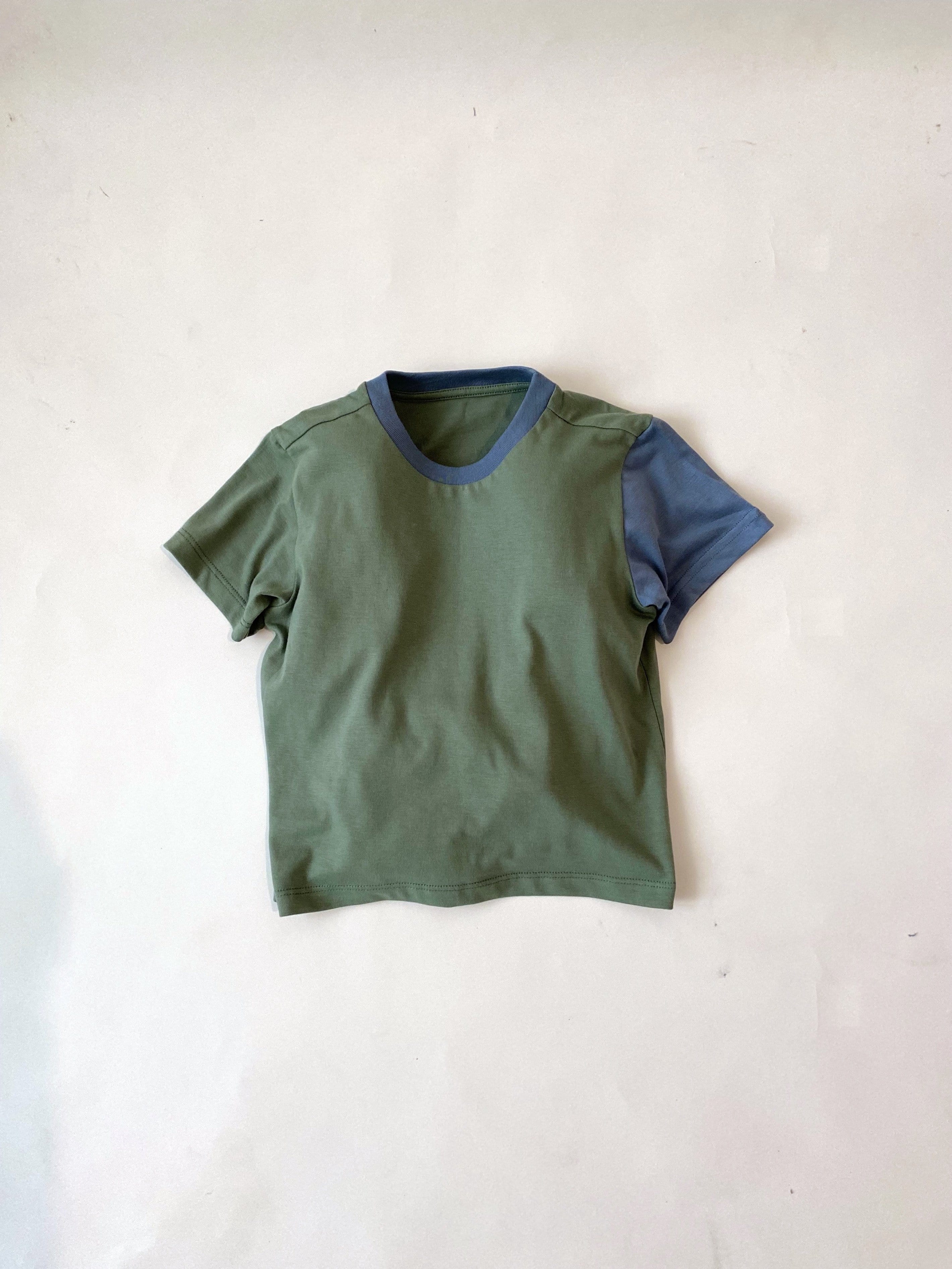 Saltpetre organic, casual unisex kids wear for boys and girls. Organic aqua blue & green colour blocked sleeve cotton t-shirt. Pastel-shade theme