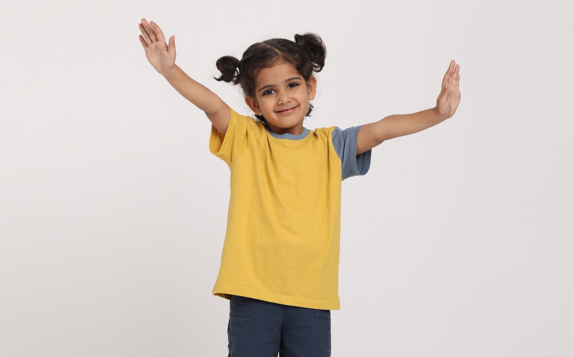 Colour Blocked T-shirt > Yellow & Blue