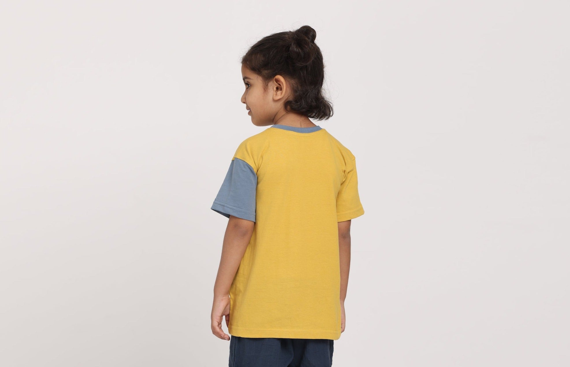 Colour Blocked T-shirt > Yellow & Blue