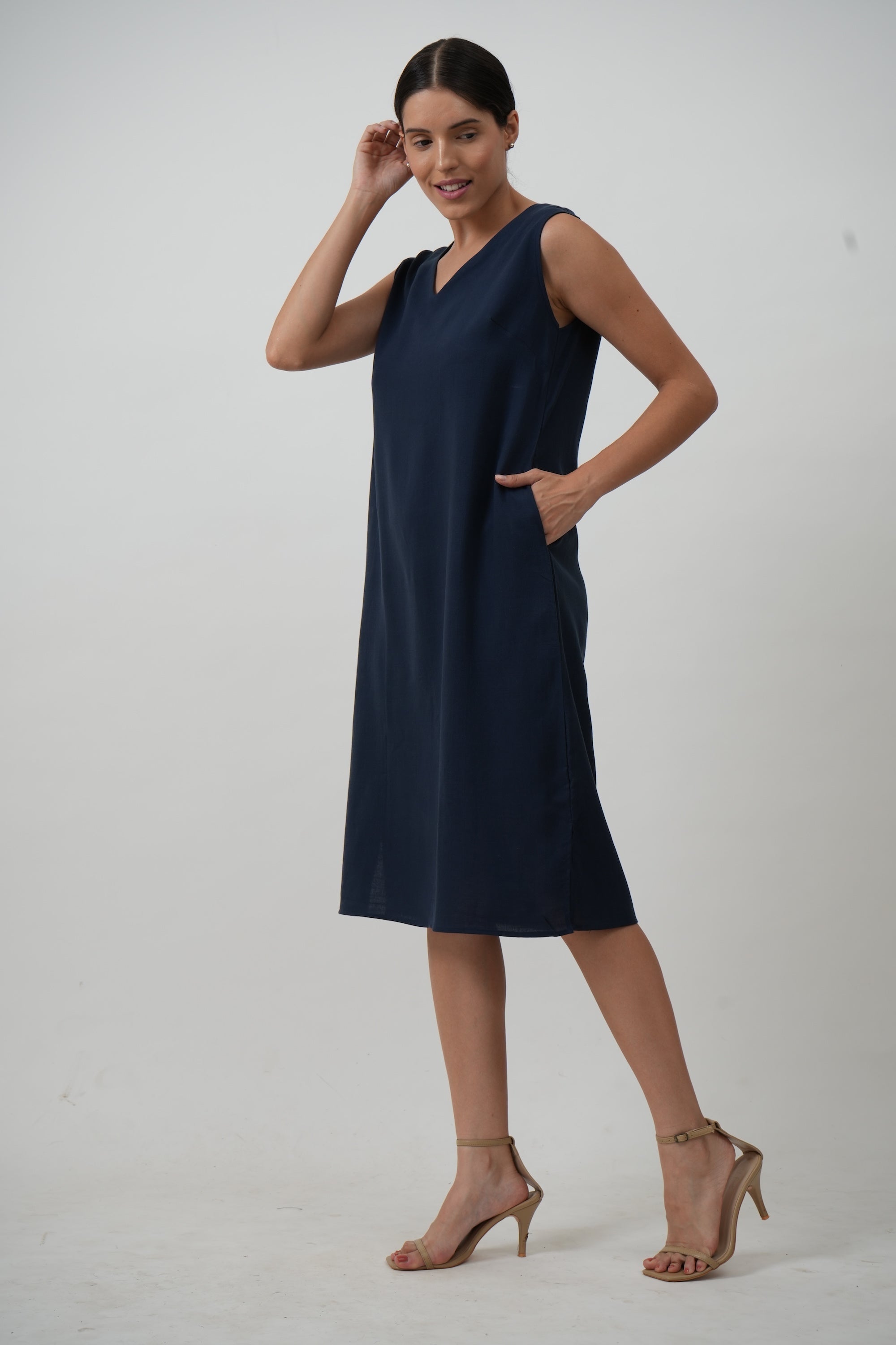 Jackie Sleeveless Shift Tunic Dress - Navy Blue