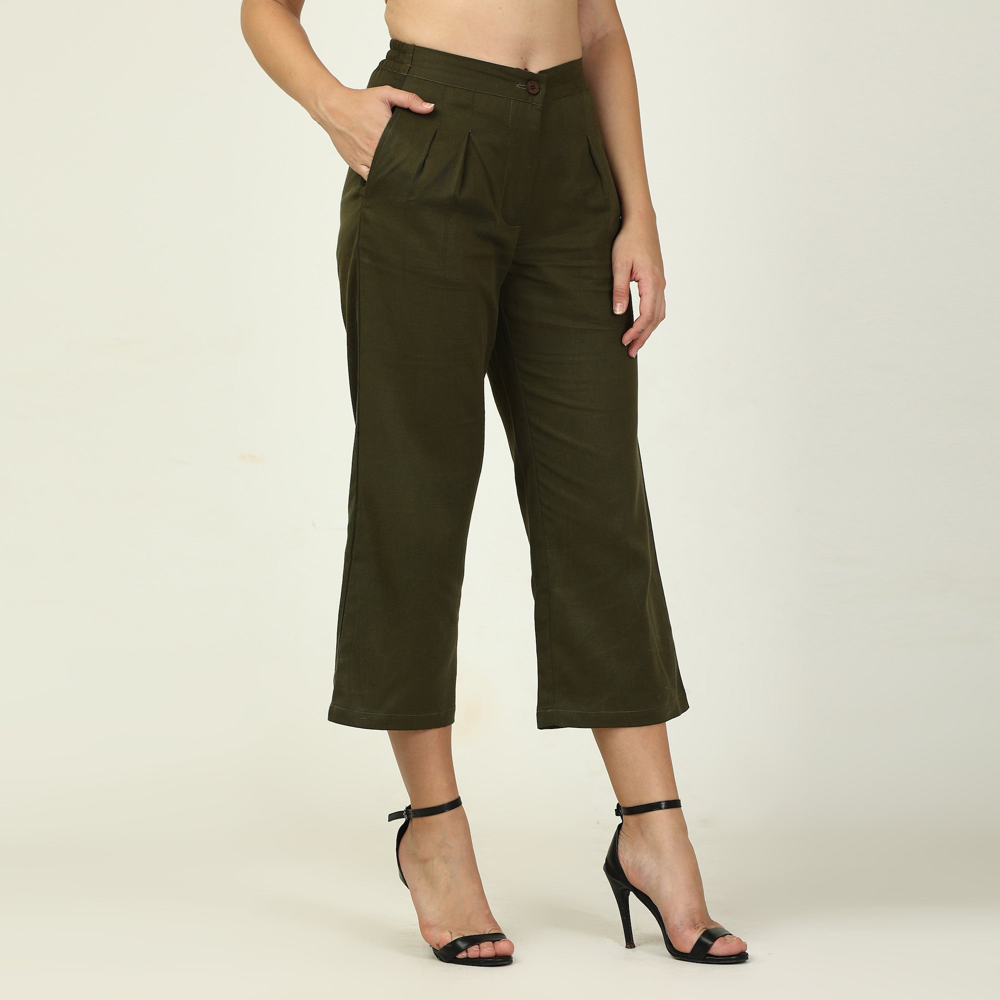 Ella Set of 2 - Top & Pants - Ecru & Olive