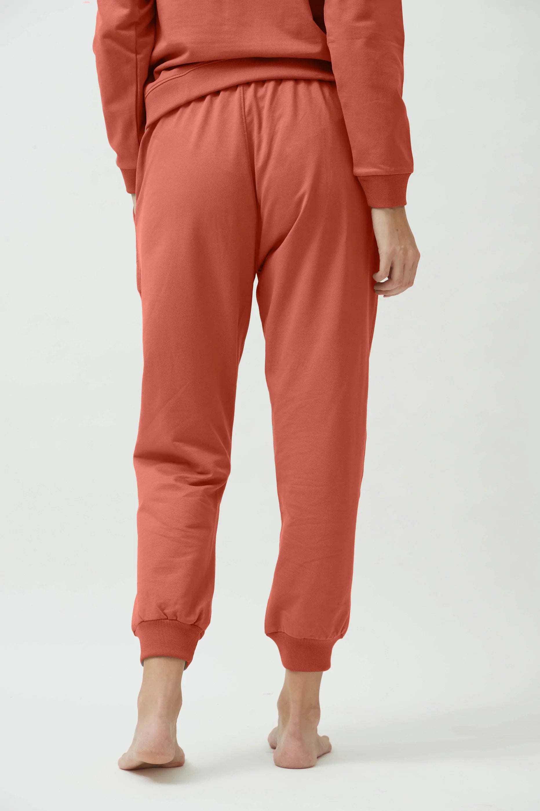 Go Walk Jogger Pants > Maroon