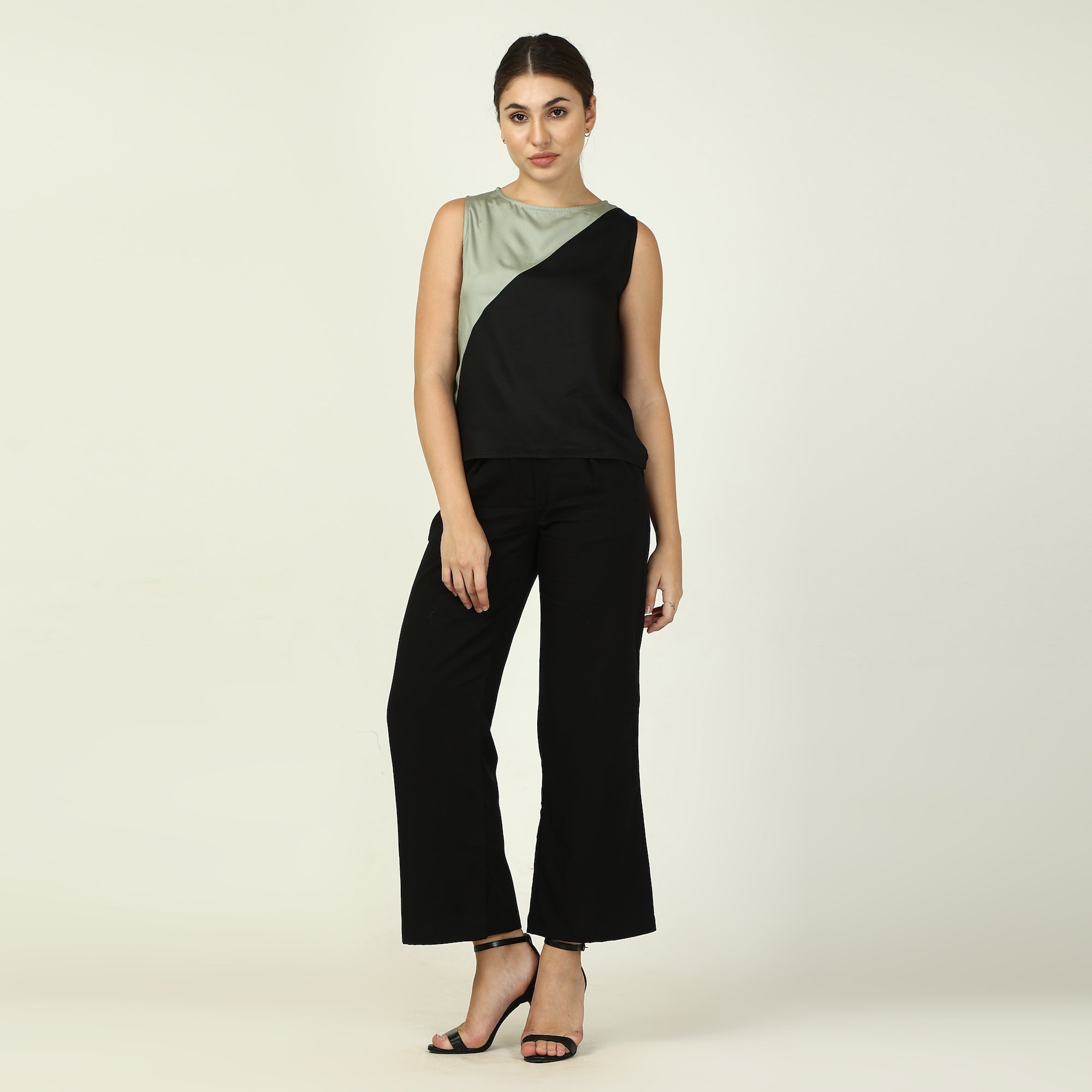 Color Block Top - Sage & Black