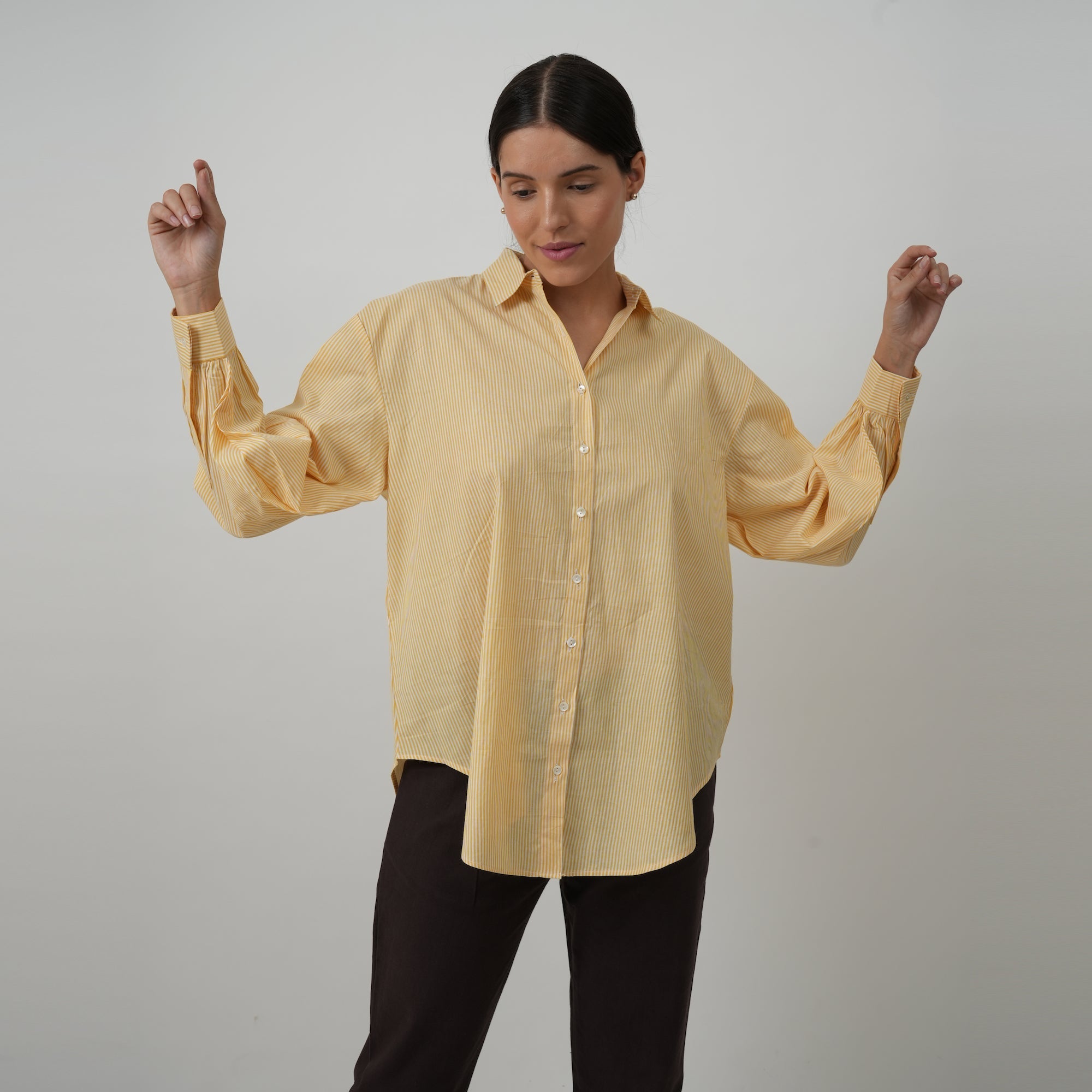 Larger-Than-Life Summer Set of 2 - Oversized Shirt & Pants - Sunshine Yellow & Coffee Brown