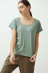 Ola Parabola T-Shirt > Sage Green